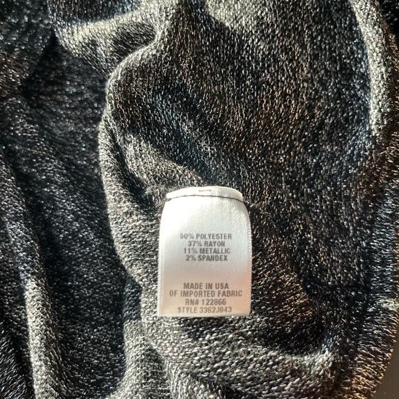 Chenault Blouse. Metallic Sheer Body. Asymmetrical Hem w/ Side Zipper. Size XL. - Picture 6 of 6